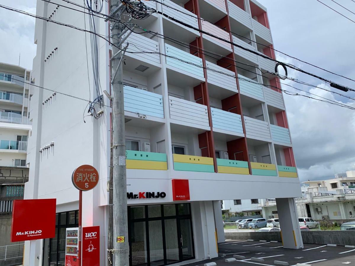 Mr.Kinjo Inn Rycom Kitanakagusuku Екстер'єр фото